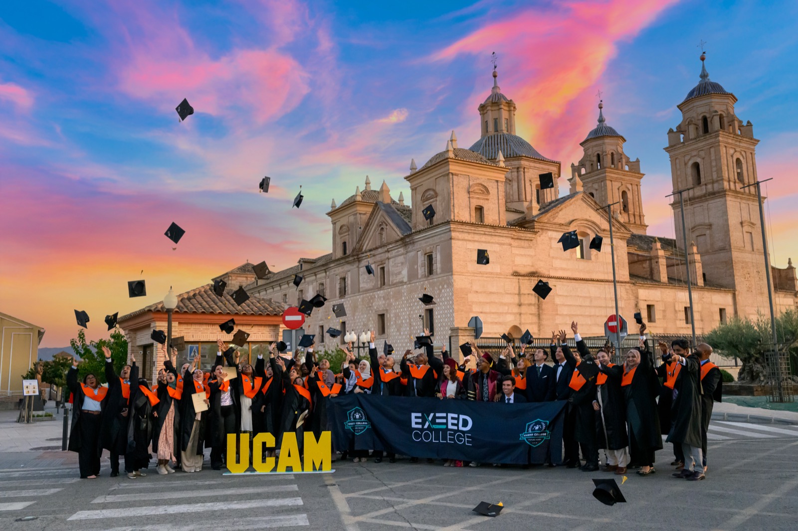UCAM × Exeed graduation ceremony